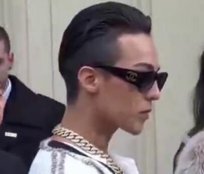 权志龙tiktok的感情证明被曝 tiktok上互相挑逗传情