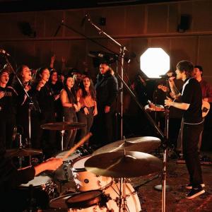 路易斯·汤姆林森的tiktok主页(@louist91)