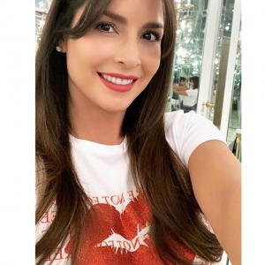 卡门·维拉洛波斯CARMEN VILLALOBOS的tiktok主页(@cvillaloboss)