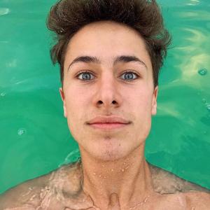 苏里塔绢帕的tiktok主页(@eljuanpazurita)