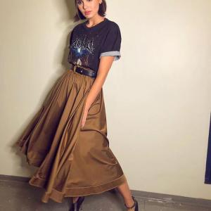 卡米拉奎罗斯的tiktok主页(@camilaqueiroz)